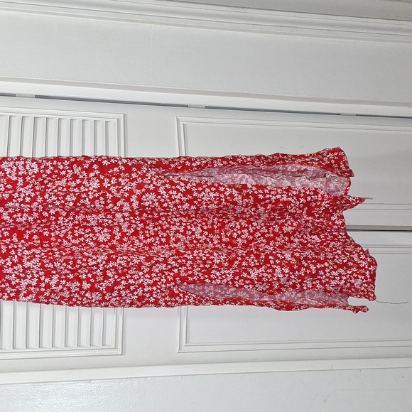 Pacific Vibes- Red and white floral spaghetti strap, maxi dress with slits (L) - Picture 2 of 6